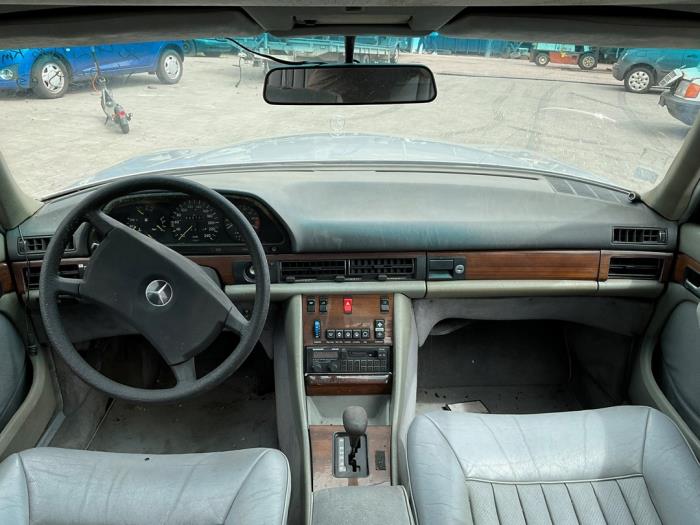 Mercedes S 500 SE,SEL RUF Samochód złomowany (1982, Szary)