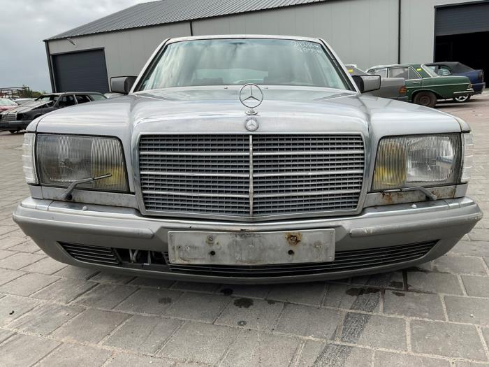 Mercedes S 500 SE,SEL RUF Samochód złomowany (1982, Szary)