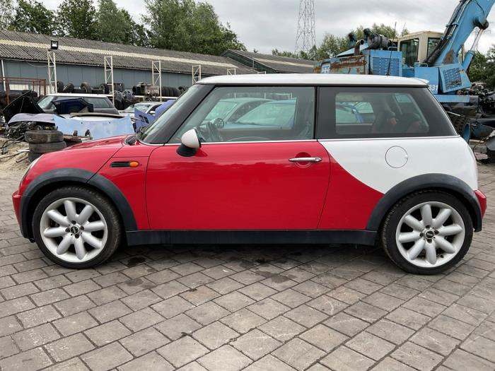 Mini Mini One/Cooper 1.6 16V Cooper Sloopvoertuig (2002, Rood)