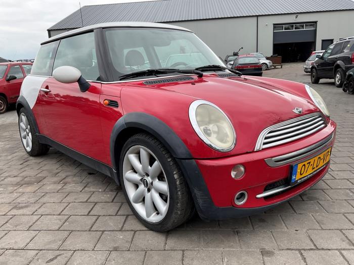 Mini Mini One/Cooper 1.6 16V Cooper Sloopvoertuig (2002, Rood)
