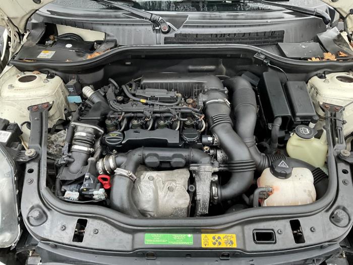 Mini Mini 1.6 Cooper D 16V Schadevoertuig (2007, Wit, Zwart)