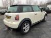 Mini Mini 1.6 Cooper D 16V Schadevoertuig (2007, Wit, Zwart)