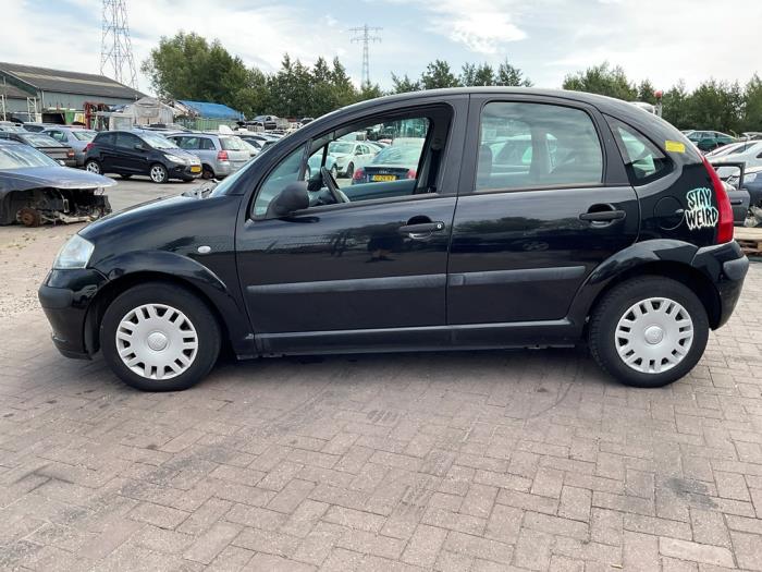 Citroen C3 1.1 Schadevoertuig (2003, Zwart)