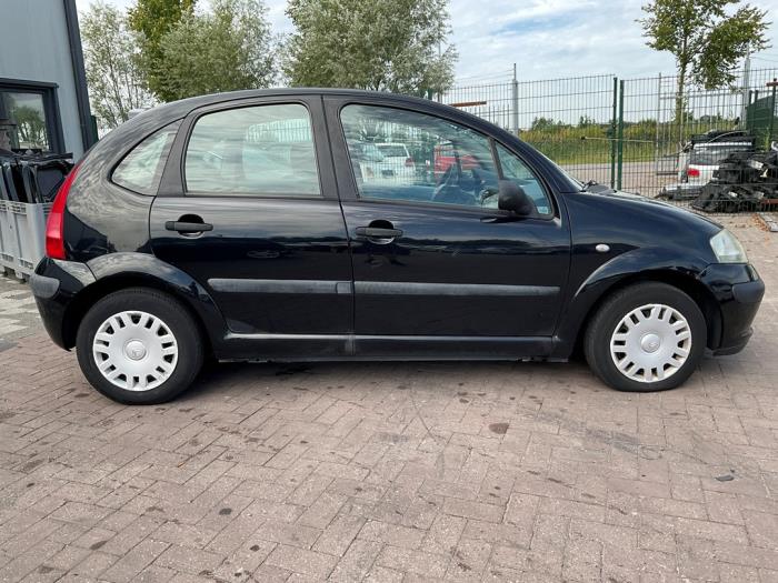 Citroen C3 1.1 Schadevoertuig (2003, Zwart)