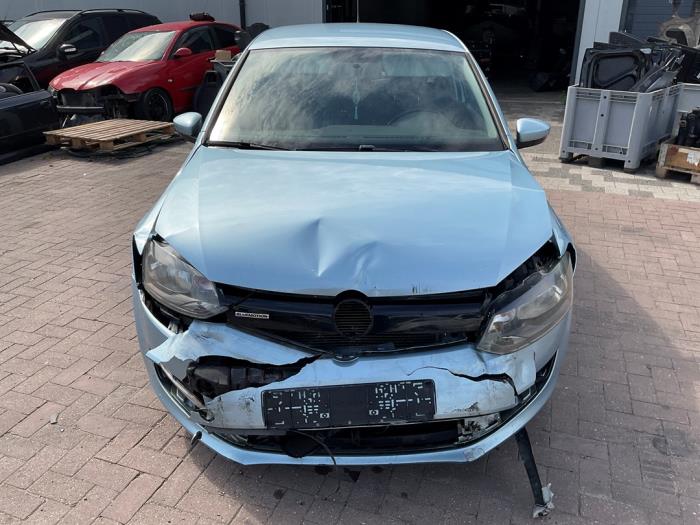 Volkswagen Polo V 1.2 TDI 12V BlueMotion Skrotfordon (2010, BLAUW)