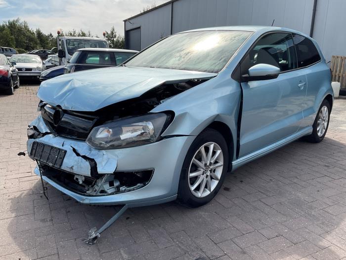 Volkswagen Polo V 1.2 TDI 12V BlueMotion Skrotfordon (2010, BLAUW)