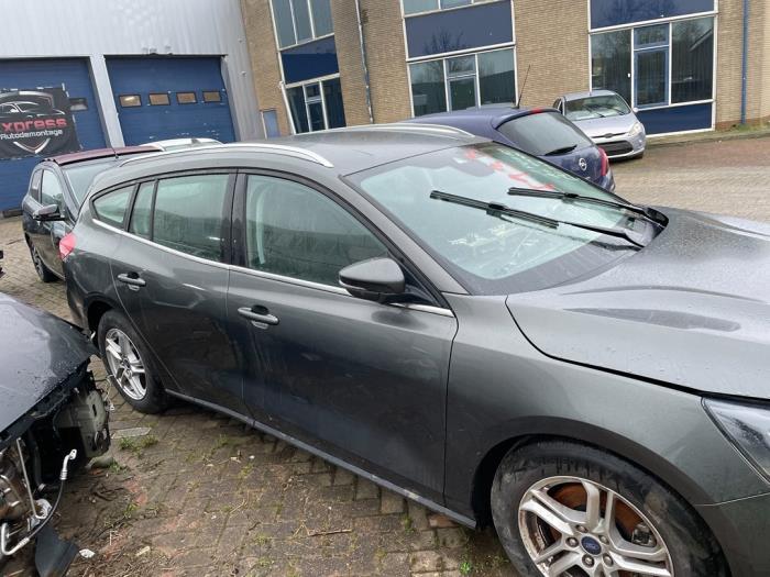 Ford Focus 4 Wagon 1.0 Ti-VCT EcoBoost 12V 125 Sloopvoertuig (2019, Grijs)