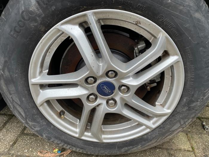 Ford Focus 4 Wagon 1.0 Ti-VCT EcoBoost 12V 125 Sloopvoertuig (2019, Grijs)