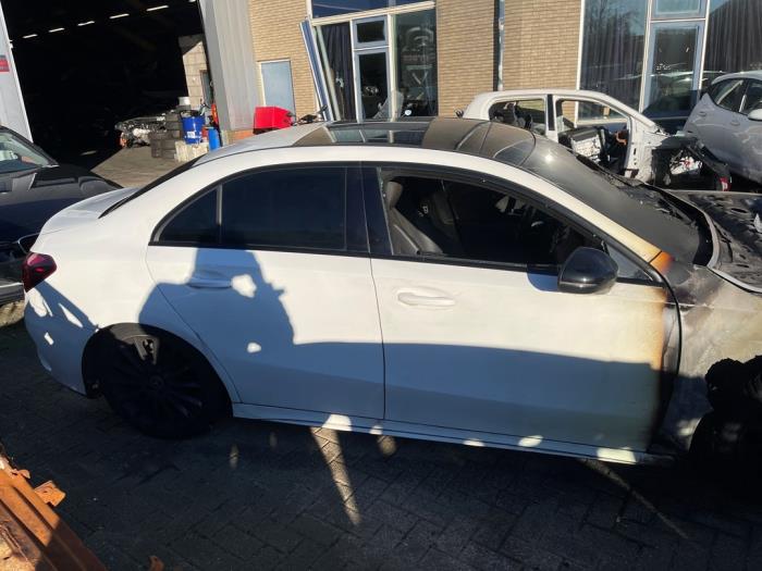 Mercedes A Limousine 1.5 A-180d Skrotfordon (2019, WIT)