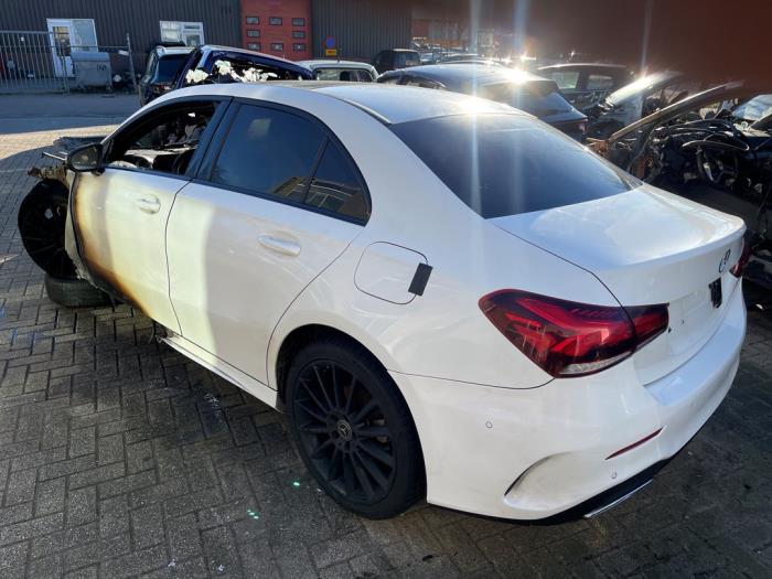 Mercedes A Limousine 1.5 A-180d Skrotfordon (2019, WIT)