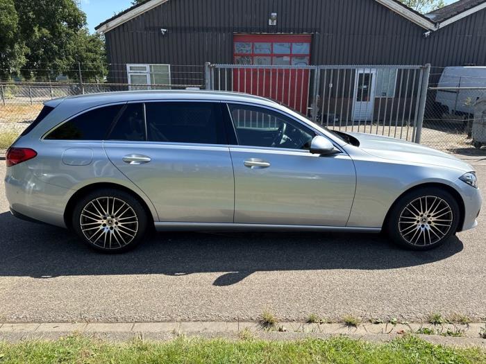 Mercedes C Estate C-200 1.5 EQ Boost Skrotfordon (2024, GRIJS)