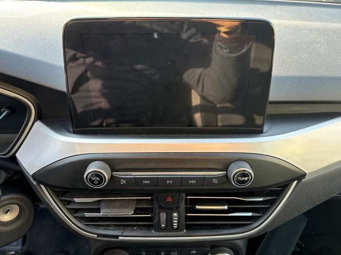 Ford Focus 4 Wagon 1.5 EcoBlue 120 Épave (2018, Noir)