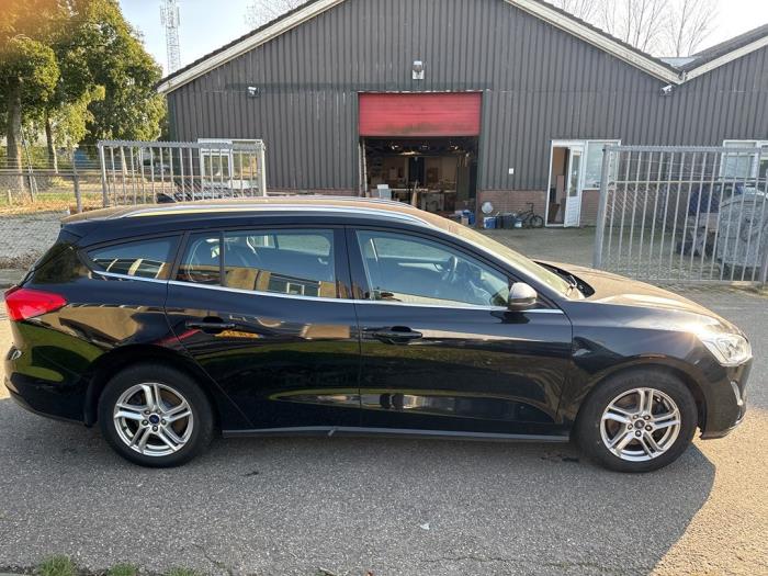 Ford Focus 4 Wagon 1.5 EcoBlue 120 Épave (2018, Noir)