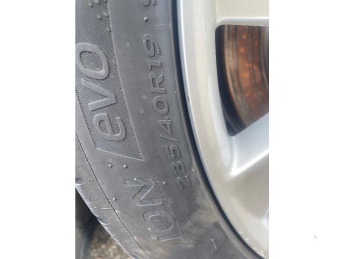 Tesla Model 3 Long Range 72kWh Samochód złomowany (2019, Czarny)