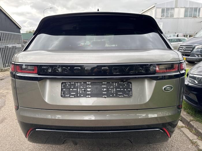 Landrover Range Rover Velar 2.0 D180 AWD Skrotfordon (2018, GRIJS)
