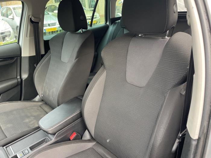 Skoda Octavia Combi 1.0 TSI e-TEC 12V Samochód złomowany (2021, Szary)