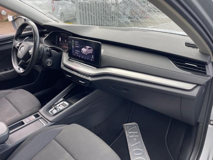 Skoda Octavia Combi 1.0 TSI e-TEC 12V Samochód złomowany (2021, Szary)