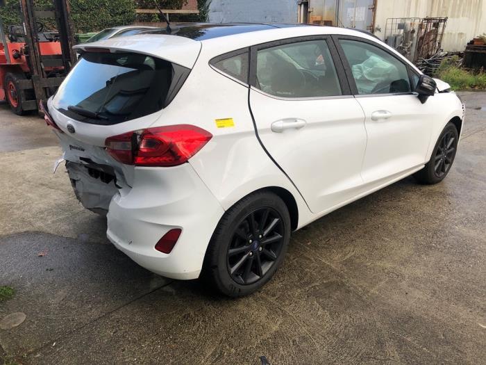 Ford Fiesta 7 1.0 EcoBoost 12V 100 Sloopvoertuig (2017, Wit, Roze)