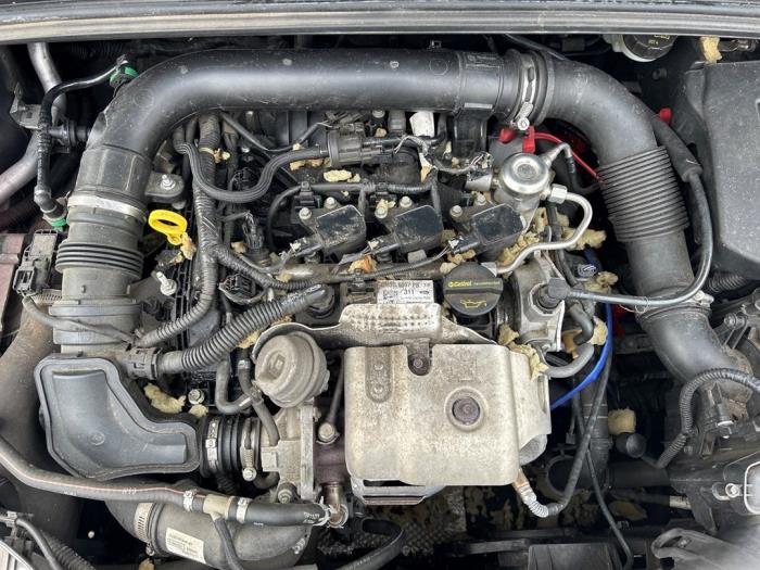 Ford Focus 3 Wagon 1.0 Ti-VCT EcoBoost 12V 125 Samochód złomowany (2013, LUNAR SKY)