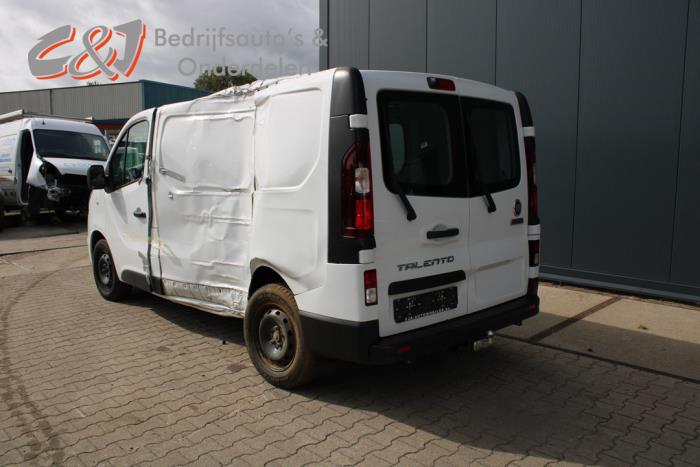 Fiat Talento 2.0 EcoJet BiTurbo 120 Skrotfordon (2021, WIT)