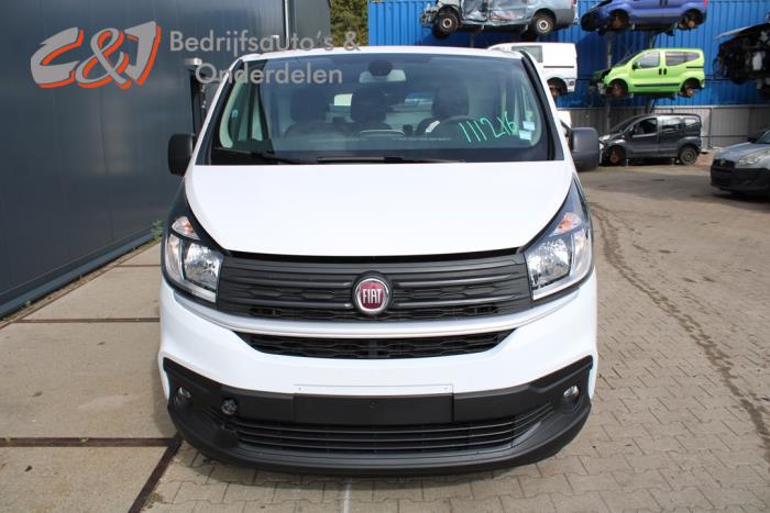 Fiat Talento 2.0 EcoJet BiTurbo 120 Skrotfordon (2021, WIT)