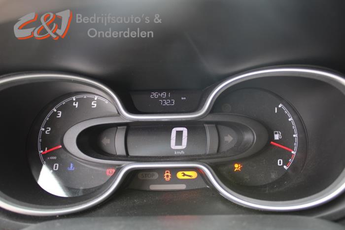 Fiat Talento 2.0 EcoJet BiTurbo 120 Skrotfordon (2021, WIT)