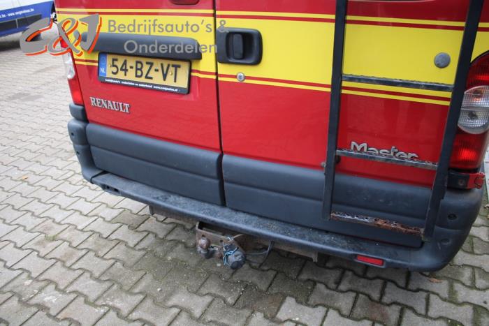 Renault Master II 2.5 dCi 16V 115 Skrotfordon (2006, ROOD)
