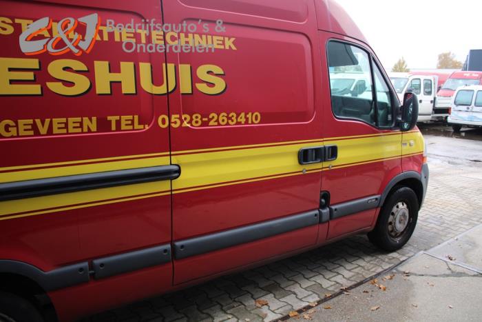 Renault Master II 2.5 dCi 16V 115 Skrotfordon (2006, ROOD)