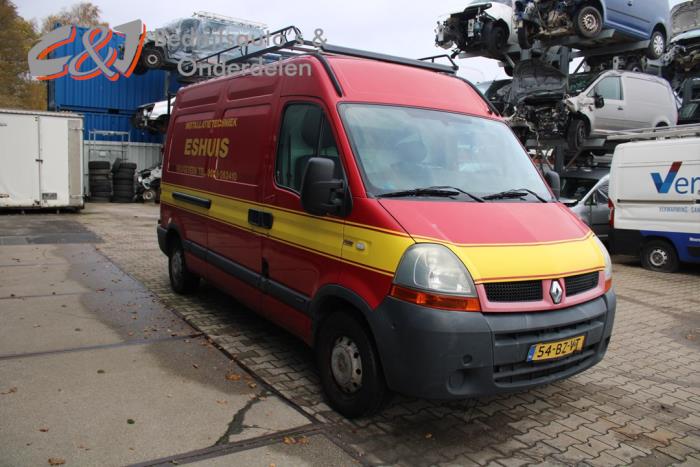 Renault Master II 2.5 dCi 16V 115 Skrotfordon (2006, ROOD)