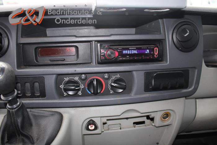 Renault Master II 2.5 dCi 16V 115 Skrotfordon (2006, ROOD)