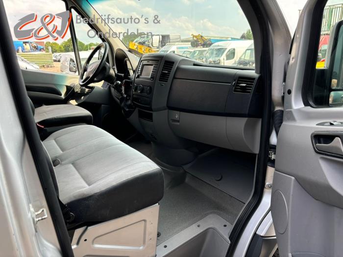 Volkswagen Crafter 2.0 BiTDI Samochód złomowany (2016, Srebrny)