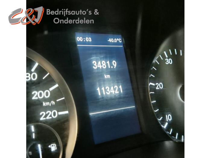 Mercedes Vito 2.2 114 CDI 16V Skrotfordon (2016, ROOD)