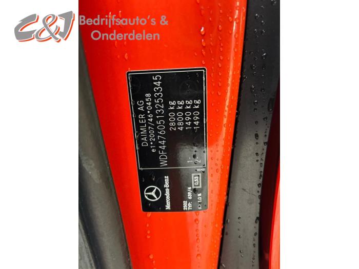 Mercedes Vito 2.2 114 CDI 16V Skrotfordon (2016, ROOD)