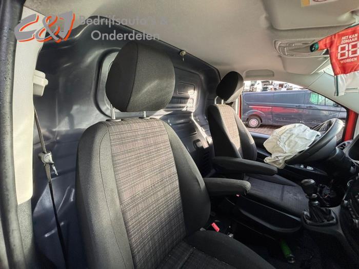 Mercedes Vito 2.2 114 CDI 16V Skrotfordon (2016, ROOD)