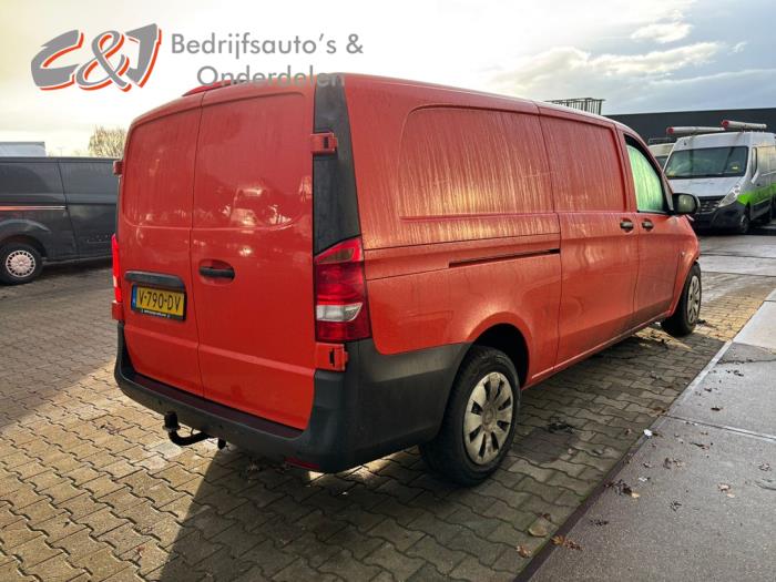 Mercedes Vito 2.2 114 CDI 16V Skrotfordon (2016, ROOD)