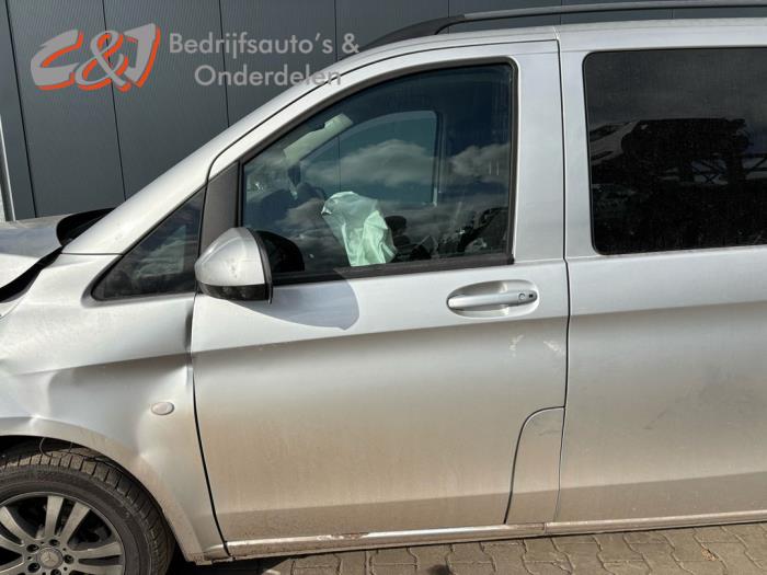 Mercedes Vito Tourer 2.2 116 CDI 16V Skrotfordon (2015, ZILVER)