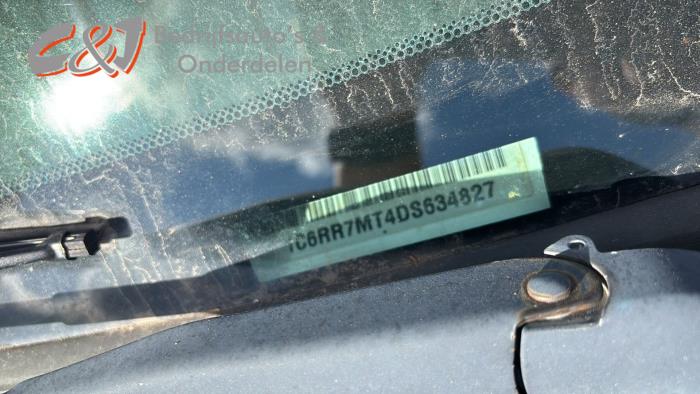 Dodge 1500 Standard Cab 5.7 Hemi V8 4x4 Samochód złomowany (2014, Bialy)