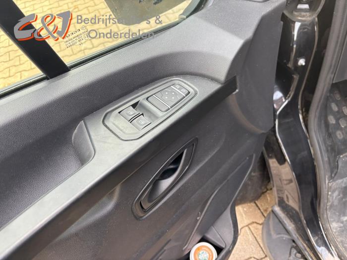 Renault Trafic 2.0 dCi 16V 150 Sloopvoertuig (2024, Zwart)