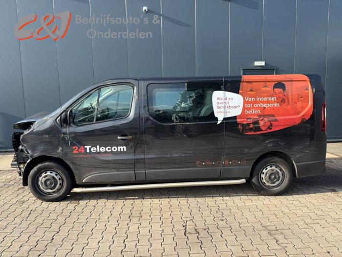 Opel Vivaro 1.6 CDTi BiTurbo 125 Skrotfordon (2018, NIET VAN TOEPASSING)