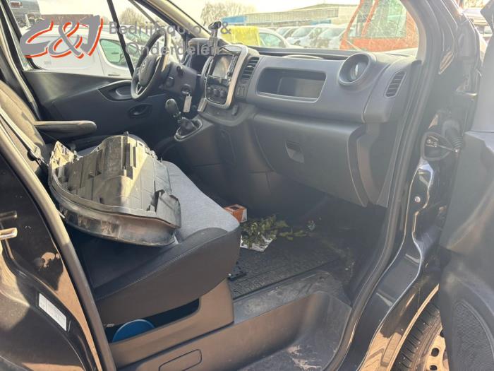 Opel Vivaro 1.6 CDTi BiTurbo 125 Skrotfordon (2018, NIET VAN TOEPASSING)