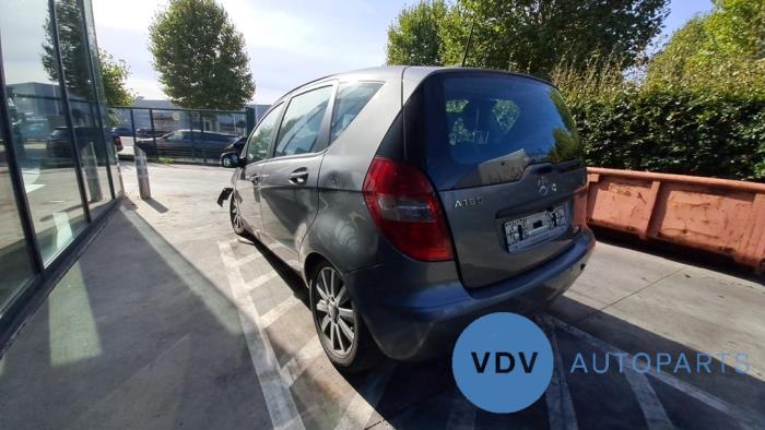 Mercedes A 1.7 A-170 Sloopvoertuig (2010, Aubergine, Zilvergrijs, Grijs)