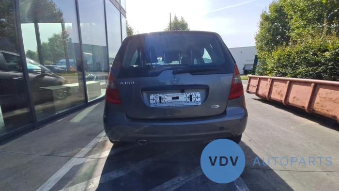 Mercedes A 1.7 A-170 Sloopvoertuig (2010, Aubergine, Zilvergrijs, Grijs)