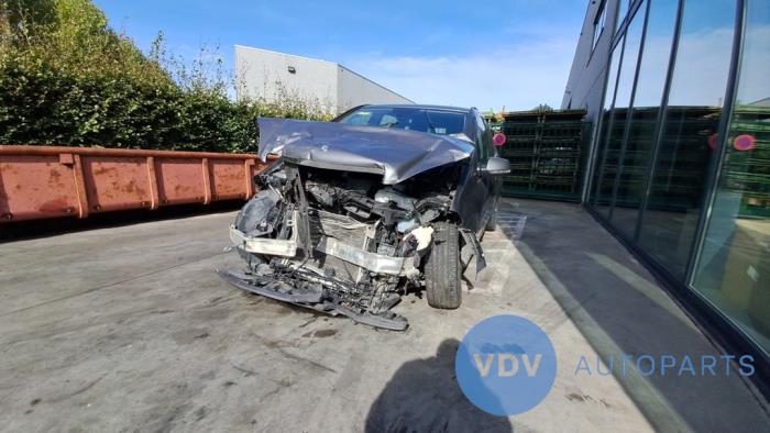 Mercedes A 1.7 A-170 Sloopvoertuig (2010, Aubergine, Zilvergrijs, Grijs)