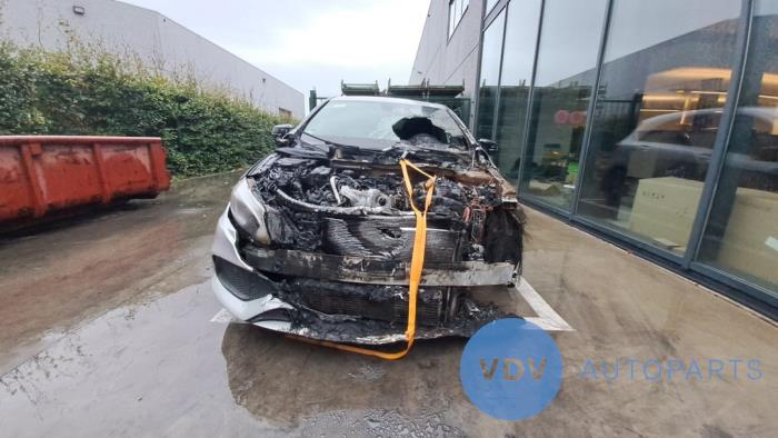 Mercedes A 1.6 A-180 16V Skrotfordon (2018, POOL ZILVER)