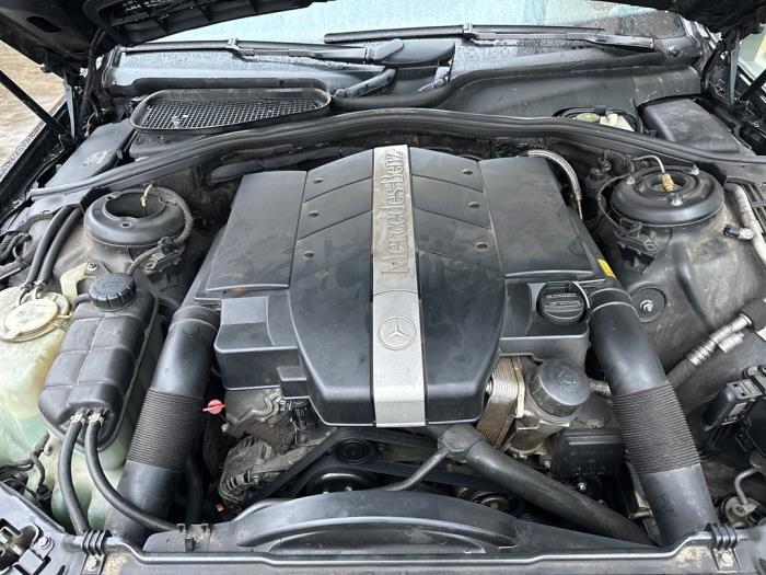 Mercedes S 3.2 S-320 18V Skrotfordon (2001, OBIDIAAN ZWART)