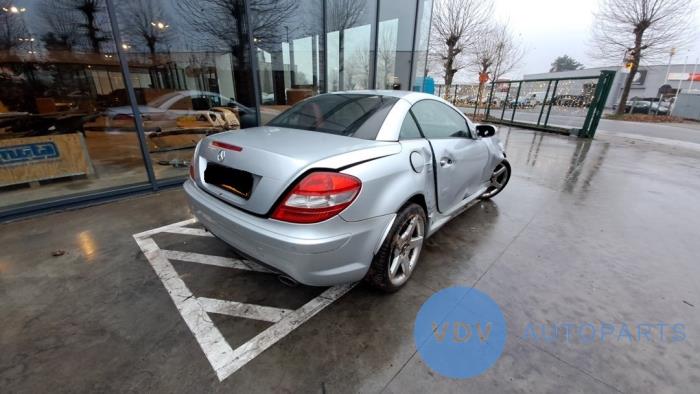 Mercedes SLK 3.5 350 V6 24V Skrotfordon (2005, IRIDIUM ZILVER)