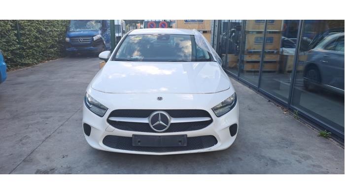 Mercedes A 1.5 A-160d Samochód złomowany (2019, Bialy)