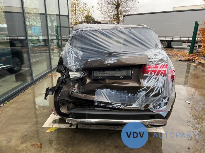 Mercedes GLC 2.2 220d 16V BlueTEC 4-Matic Sloopvoertuig (2016, Bruin)