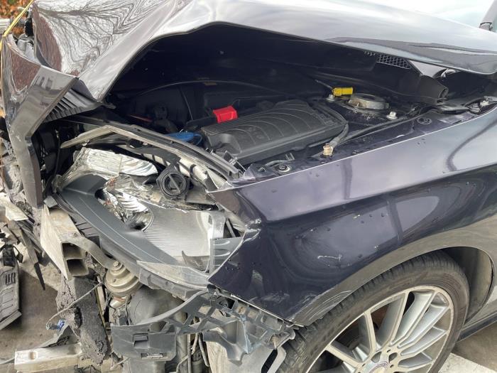 Mercedes A 1.8 A-180 CDI 16V Autom. Skrotfordon (2013, NOORDERLICHTVIOLET)