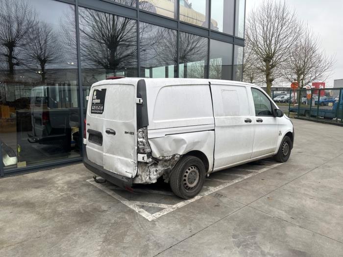 Mercedes Vito 2.2 114 CDI 16V Sloopvoertuig (2015, Wit)
